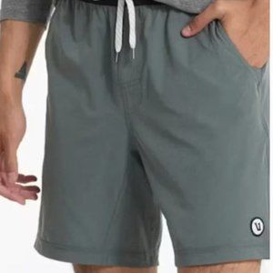 Vuori - Unlined Kore Short 7.5" "Dusty Pine"